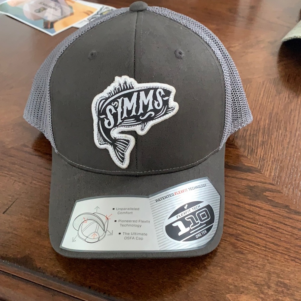 Simms flex fit hat
